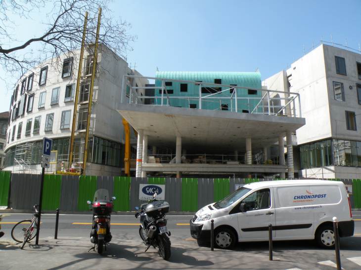  nouveaux locaux; hopital Ste-Anne, rue de la Santé